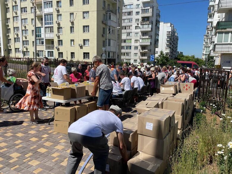 17 свердловин для постачання питної води запустили волонтери Фонду Добра та Любові разом з партнерами в Миколаєві 10
