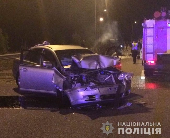 ДТП с участием военного автомобиля на Киевщине: двое контрактников ВСУ погибли, еще один получил травмы ног 01