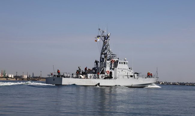 Полученные от США катера Старобельск и Славянск будут модернизированы и перевооружены, - ВМС 02