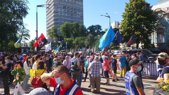 Мова або смерть: під Радою відбувається мітинг на підтримку української мови 29