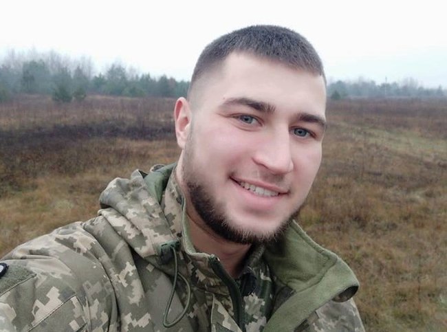 Український воїн Антон Безверхий загинув на Донбасі 14 травня 01