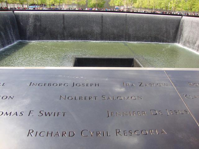 Человек, который спас 2687 жизней: потрясающий подвиг Рика Рескорлы - героя-спасителя во Всемирном торговом центре 11 сентября 2001 года 08