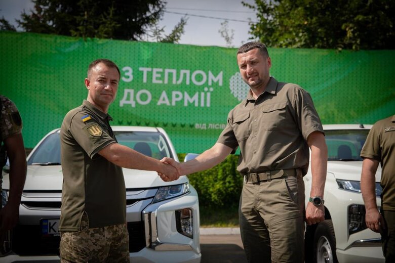 ДП Ліси України передало військовим чергову партію техніки на більш ніж 24 млн грн 02
