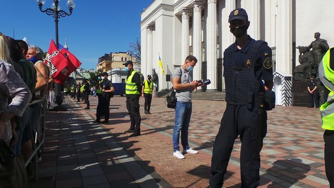 Мова або смерть: під Радою відбувається мітинг на підтримку української мови 28