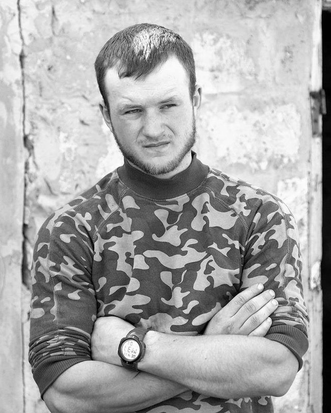 С погибшим на Донбассе 22-летним воином-добровольцем 1-й ОШР ДУК ПС Марьяном Корчаком простятся завтра на Львовщине 01