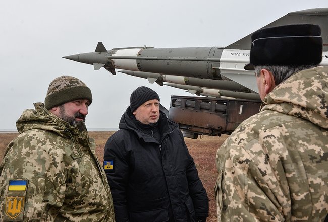 Испытания украинских ракет доказали, что Украина способна защитить свои рубежи на Черном и Азовском море, - Турчинов 12