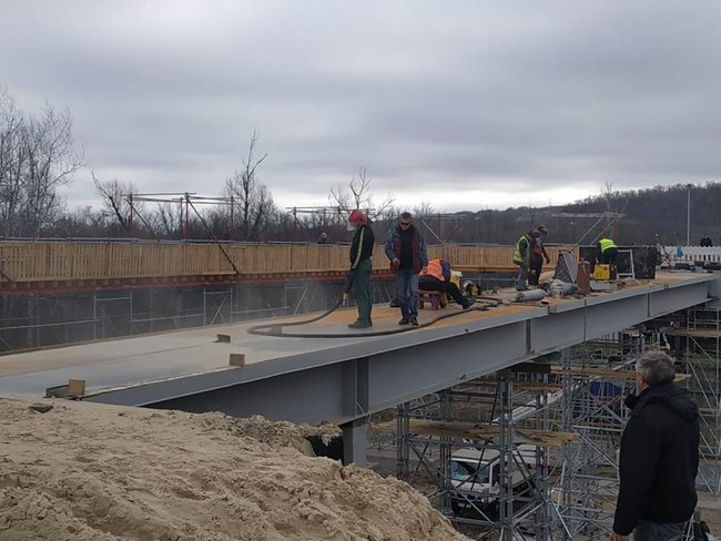 Украинская сторона завершила подготовительные работы во восстановлению моста в Станице Луганской, - СЦКК 01