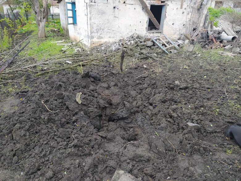Рашисти завдали 2 авіаудари по Вугледару, зруйновано 9-поверхівку. Під вогнем Мар’їнка та околиці Курахового, — ОВА 04