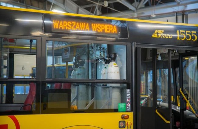 В Варшаве появились автобусы для перевозки пациентов с COVID-19 01
