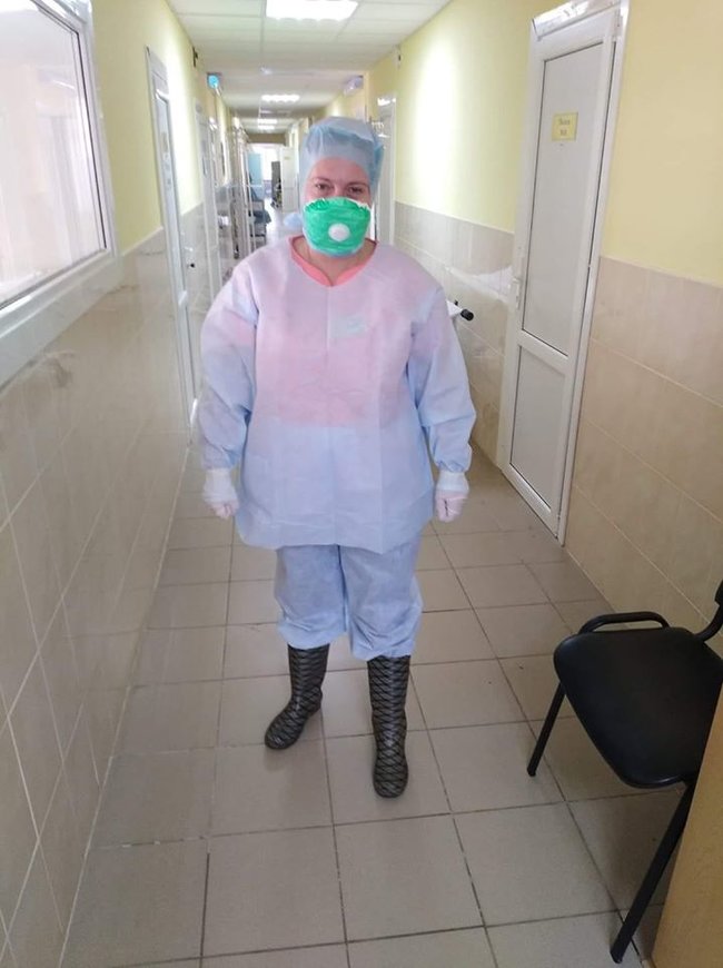 Медсестра столичной больницы Козловская просит помочь с защитными костюмами: Из нас сделали смертников-камикадзе 01