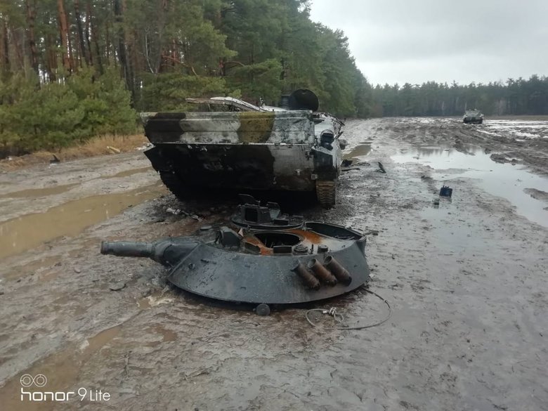 Захисники України вщент розбили танкову колону окупантів на Сумщині, - 93-я ОМБр 08