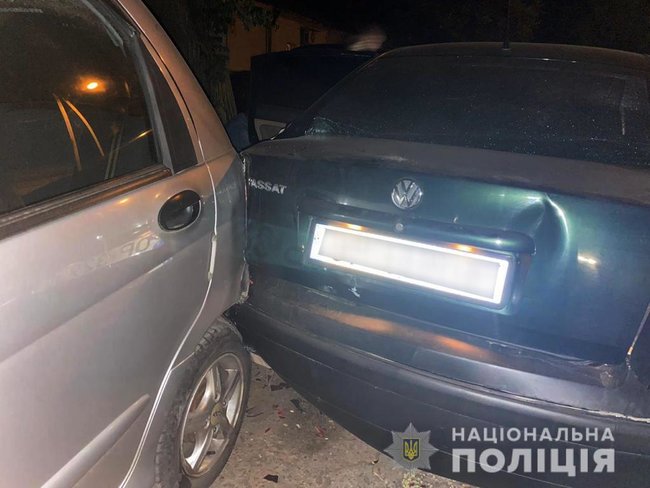 Погоня за ворами в Николаеве: убегая от полиции, преступники повредили 4 автомобиля 05