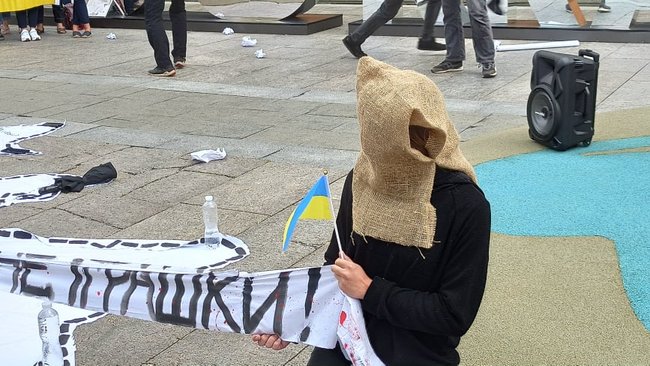 Жизнь заложников Кремля - не игрушки, - акция в поддержку украинских политзаключенных в РФ прошла под ОП 12