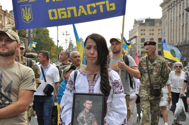 Марш защитников Украины прошел в центре Киева 49