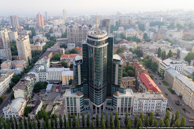 Кому принадлежат самые дорогие гостиницы Украины 05