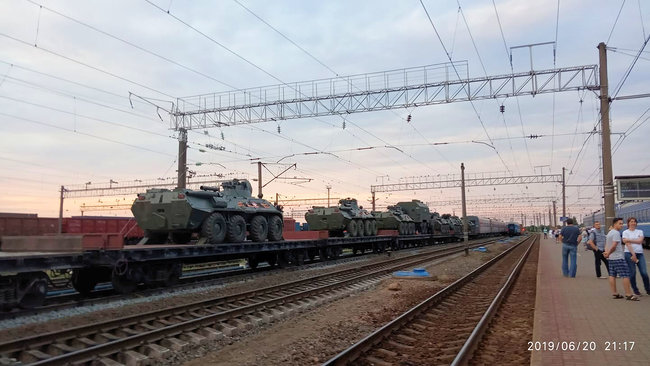 Росія везе в Білорусь ешелони військової техніки нібито на парад, - Inform Napalm 03