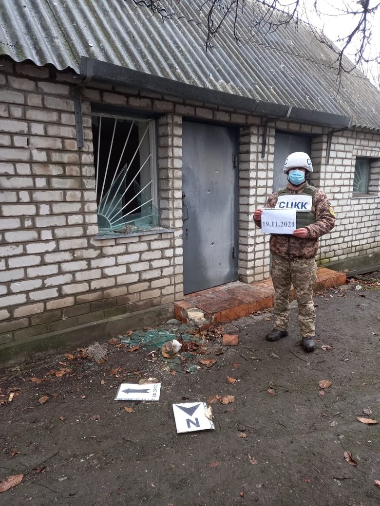 Повреждены жилые дома, - украинская сторона СЦКК показала последствия вчерашних обстрелов войсками РФ Екатериновки и Новозвановки 02