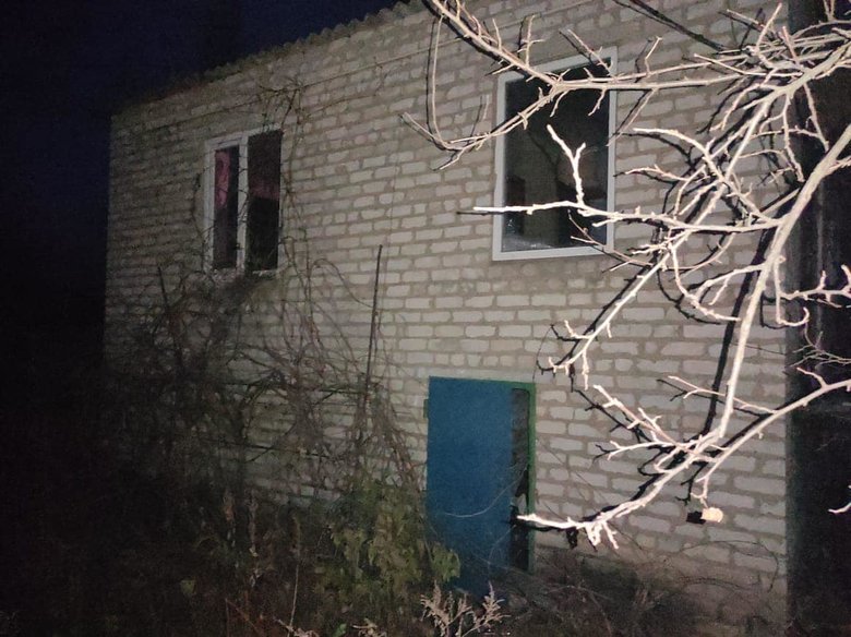 Российские войска обстреляли из артиллерии Трехизбенку, повреждены 5 домов 02